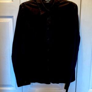 Black MODA Blouse. Ruffled back size large